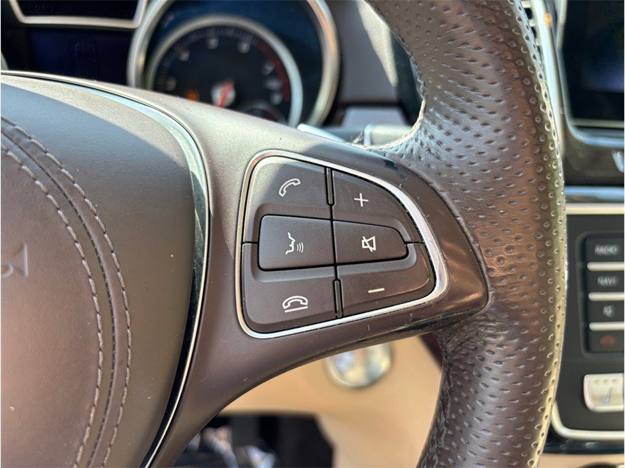 Used 2018 Mercedes-Benz GLS 450 4MATIC image 28