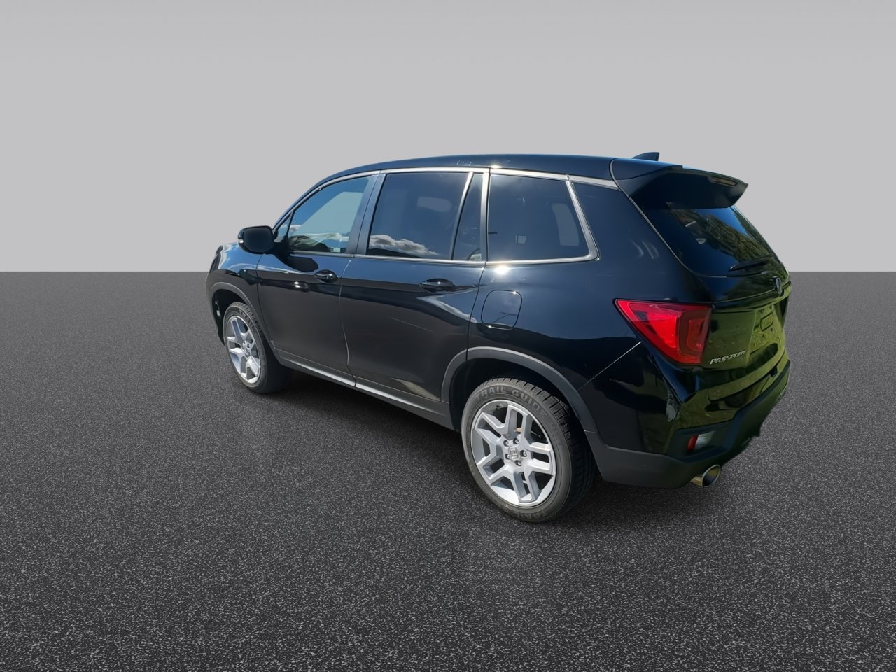 Used 2024 Honda Passport EX-L image 7
