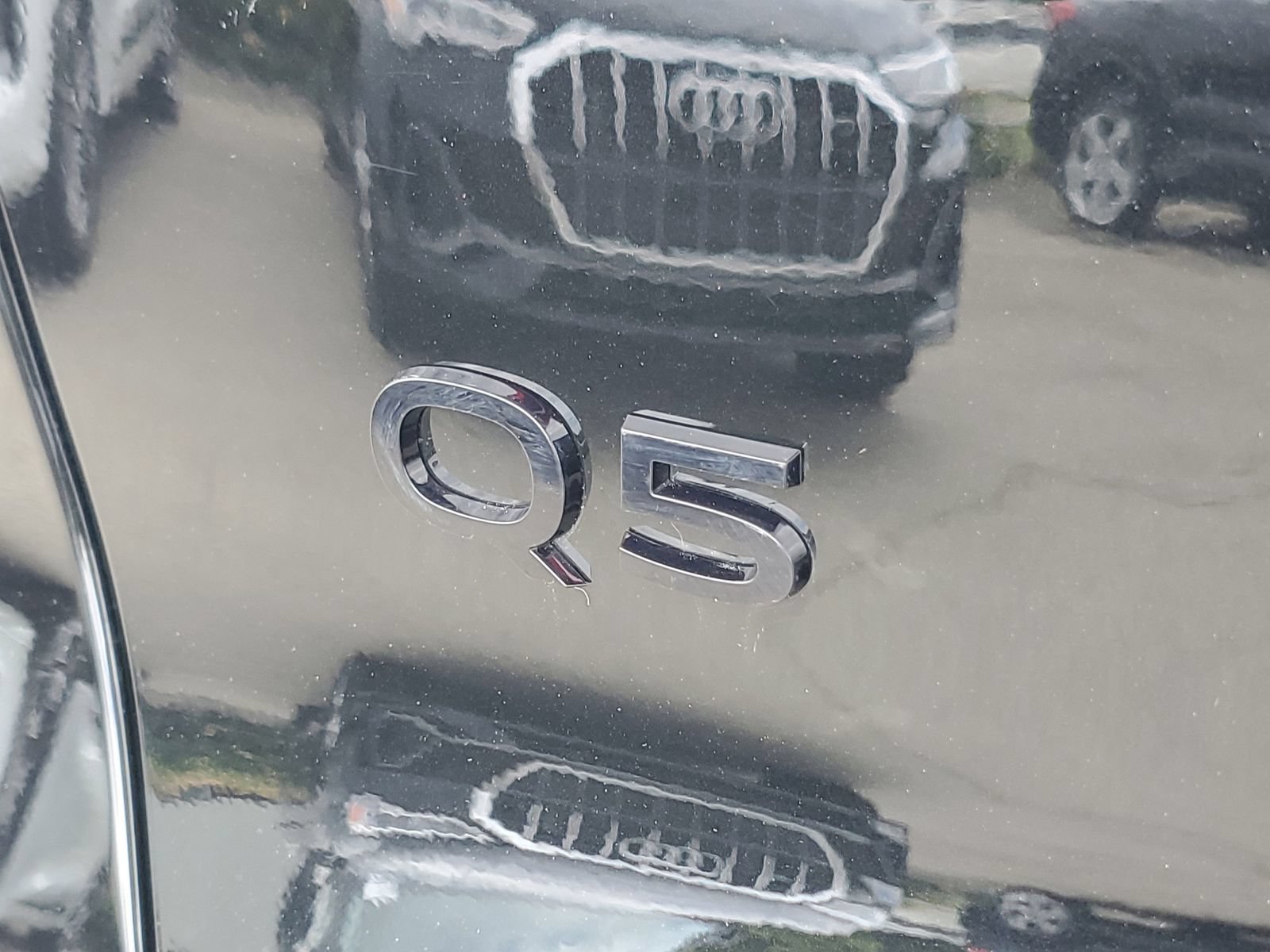 Used 2025 Audi Q5 Premium w/ Convenience Package AWD/4WD image 7