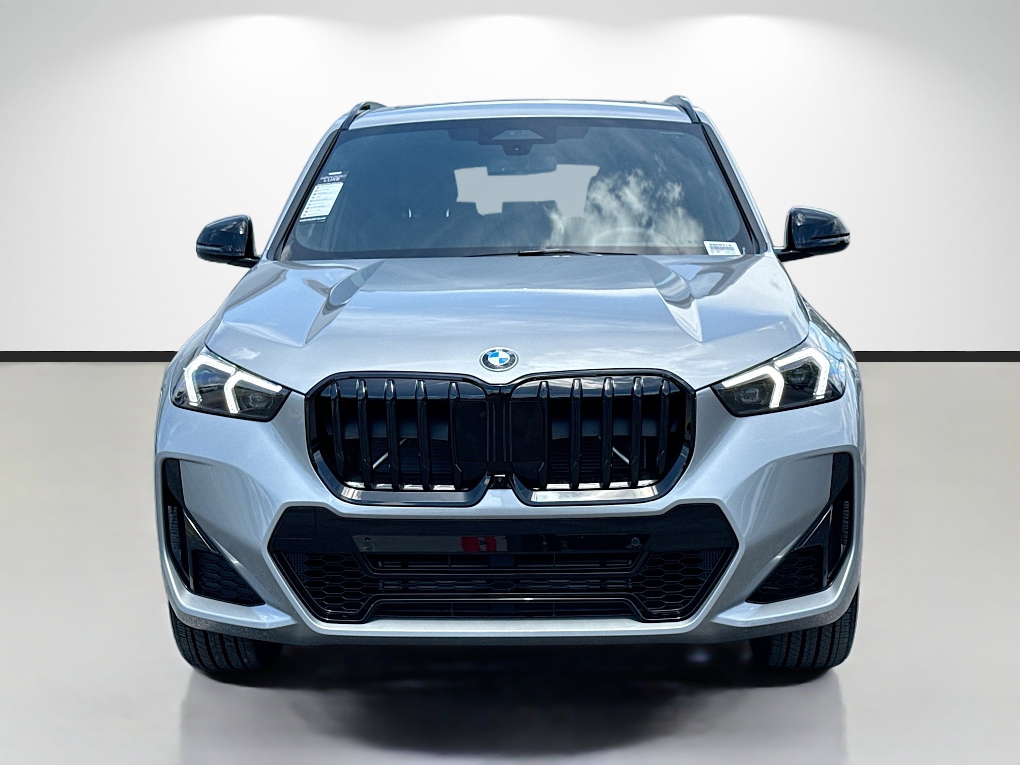 New 2026 BMW X1 xDrive28i w/ Technology Package AWD/4WD image 8