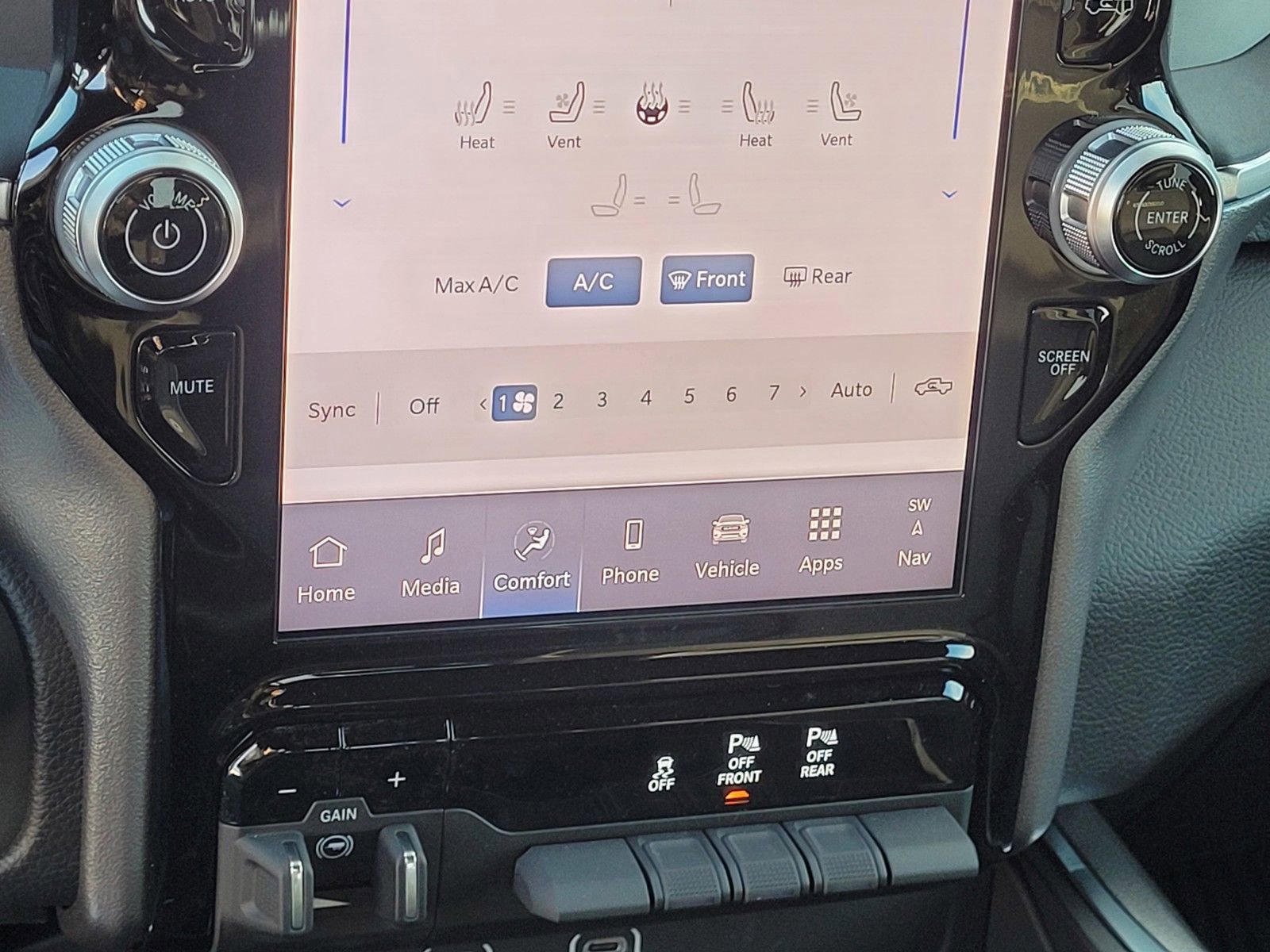 New 2025 RAM 1500 Laramie image 22