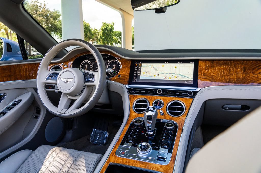 Used 2022 Bentley Continental GT AWD/4WD image 18