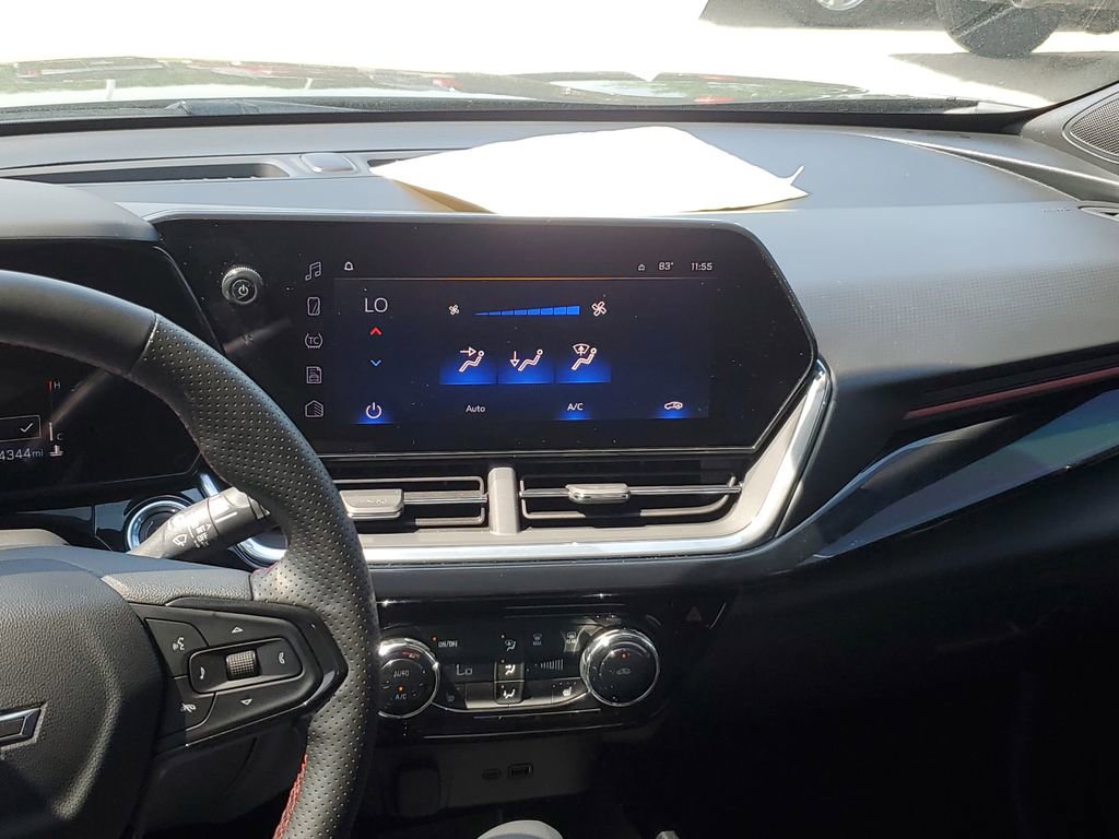 Certified 2024 Chevrolet Trax RS w/ Driver Confidence Package FWD image 30