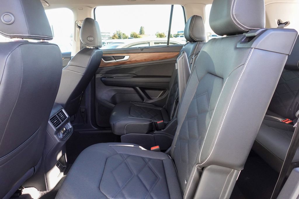 New 2026 Volkswagen Atlas SE image 27