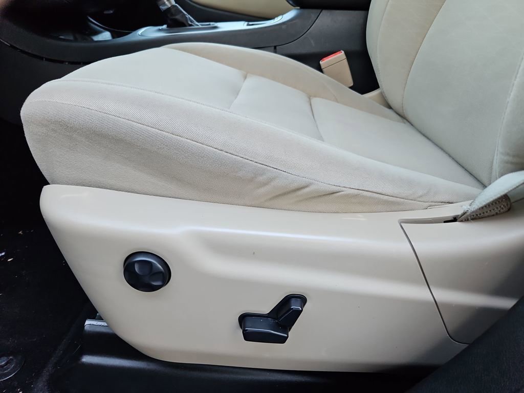 Used 2019 Dodge Durango SXT image 24