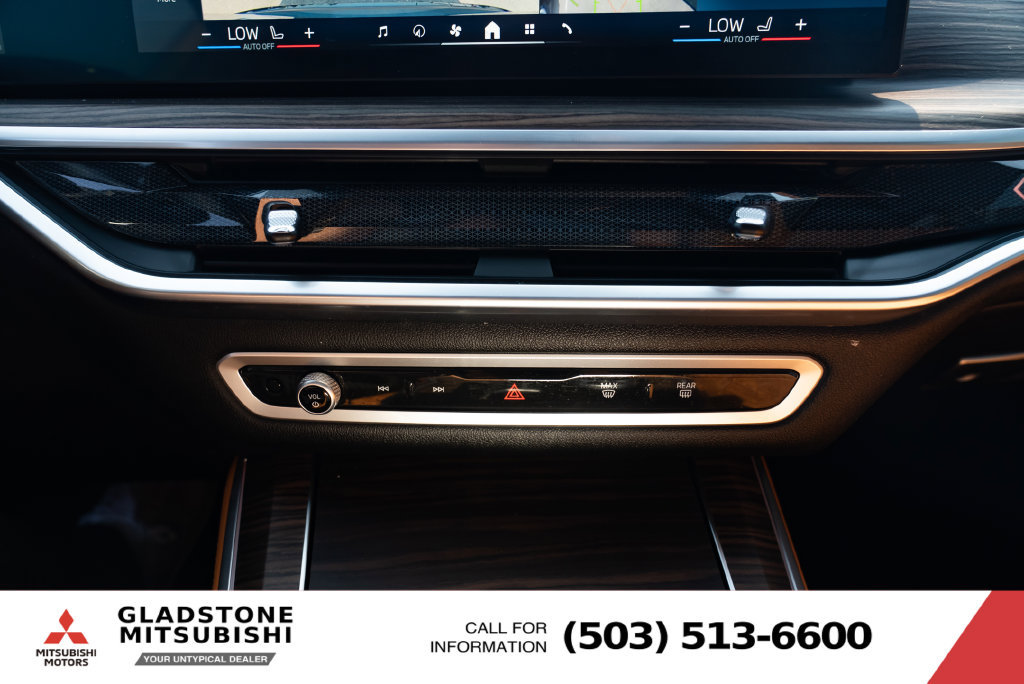 Used 2024 BMW X5 xDrive40i w/ Premium Package AWD/4WD image 17