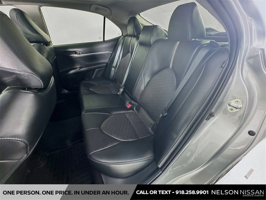 Used 2022 Toyota Camry XSE image 25