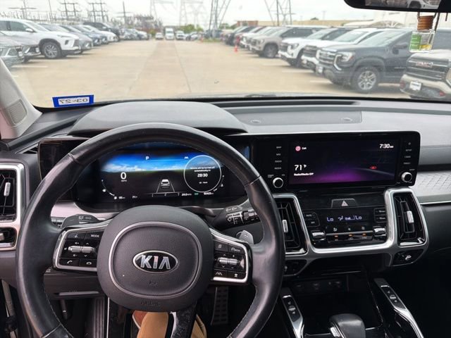 Used 2021 Kia Sorento SX image 13