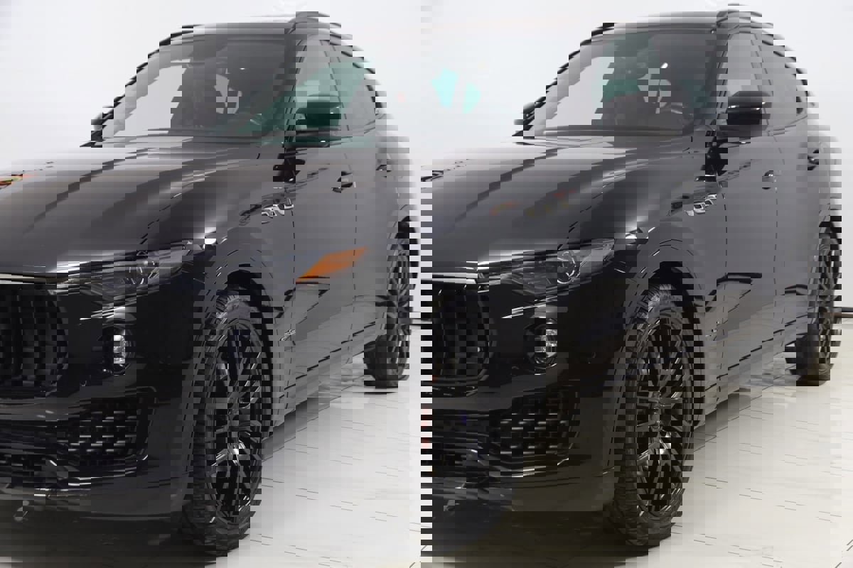 Used 2018 Maserati Levante GranSport image 66