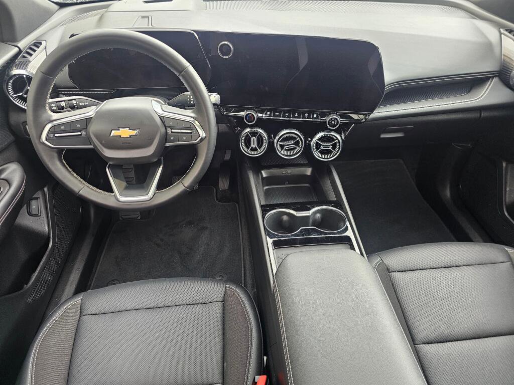 Used 2024 Chevrolet Blazer EV LT AWD/4WD image 22