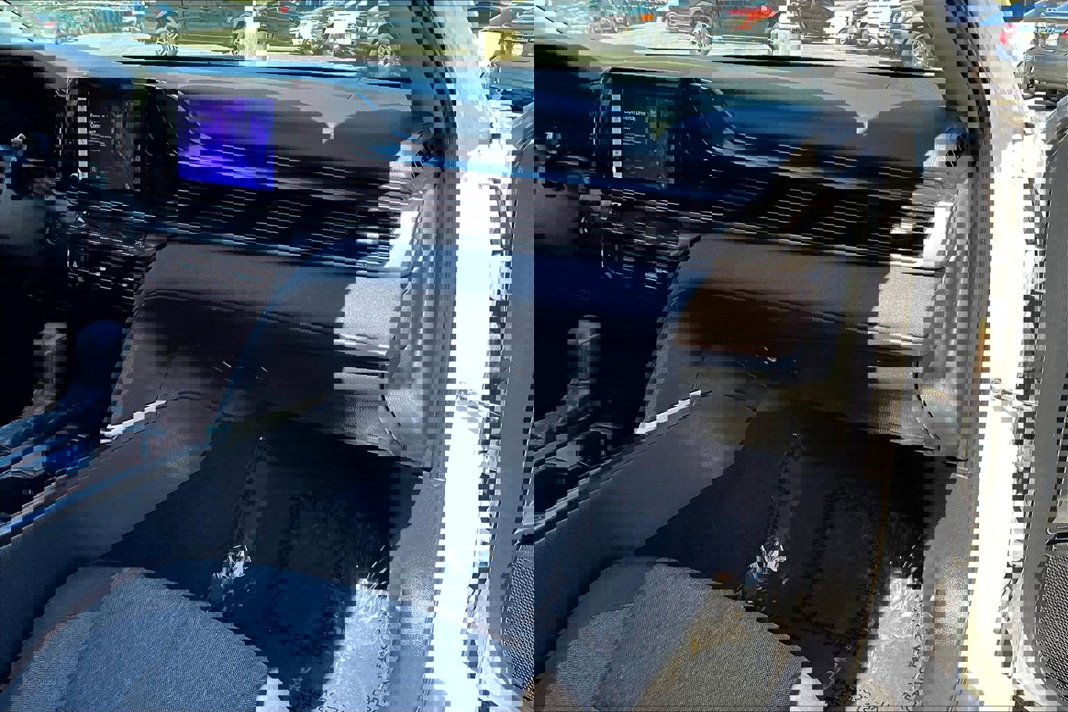 Used 2025 Toyota Camry LE FWD image 15