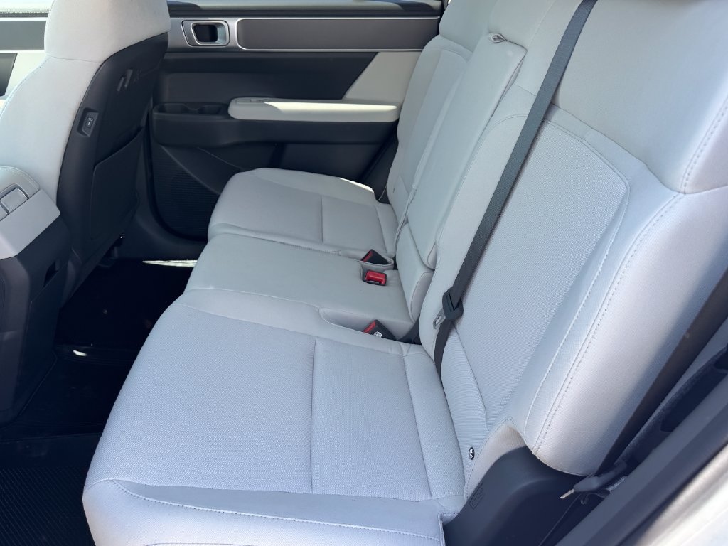 New 2026 Hyundai Santa Fe SE FWD image 15