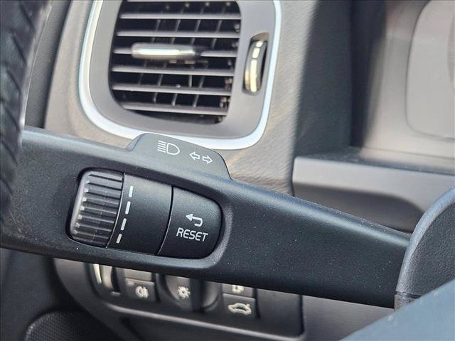 Used 2013 Volvo S60 T5 AWD/4WD image 12