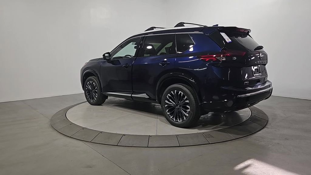 New 2026 Nissan Rogue Platinum image 3