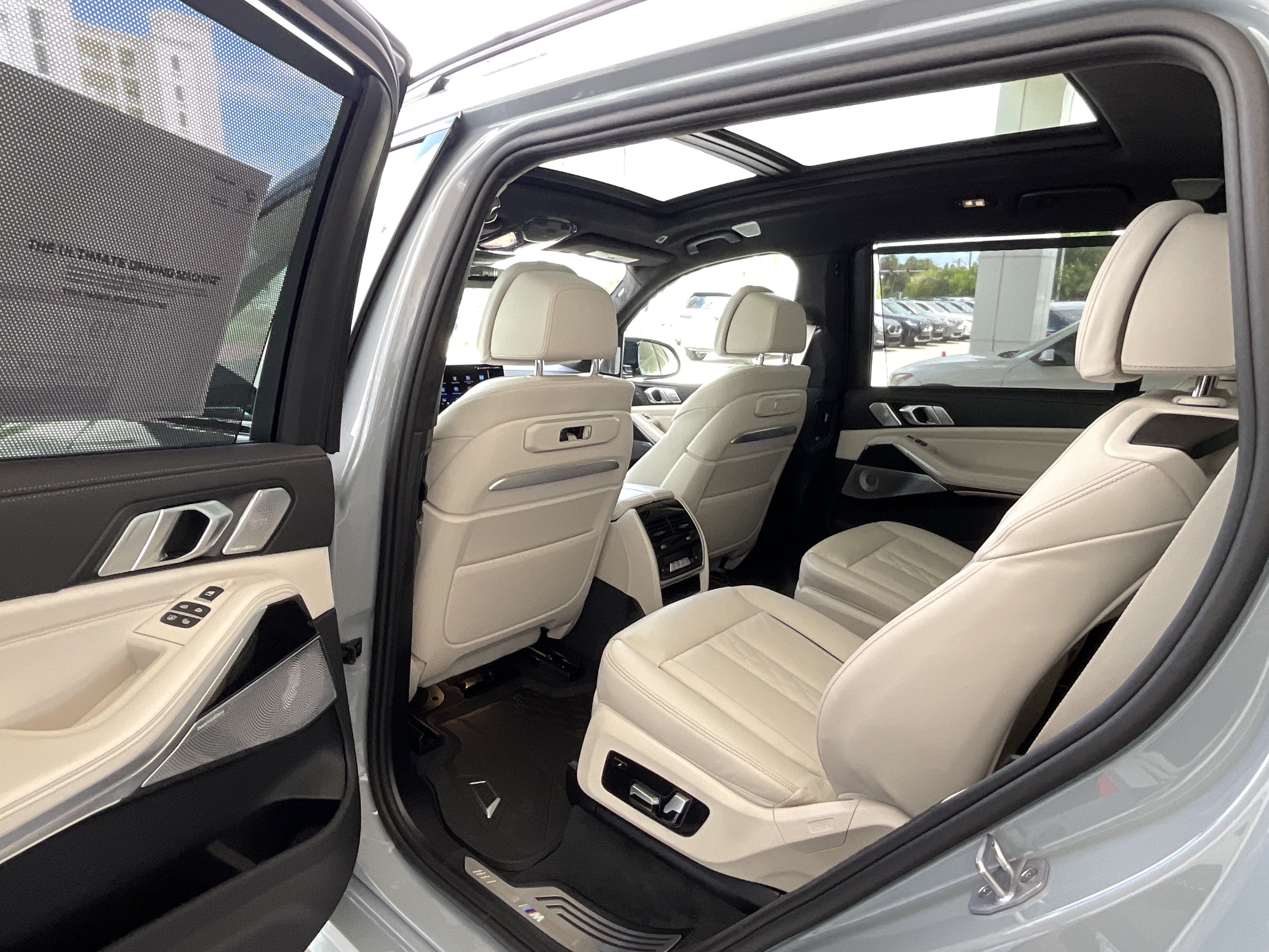 New 2027 BMW X7 M60i AWD/4WD image 24