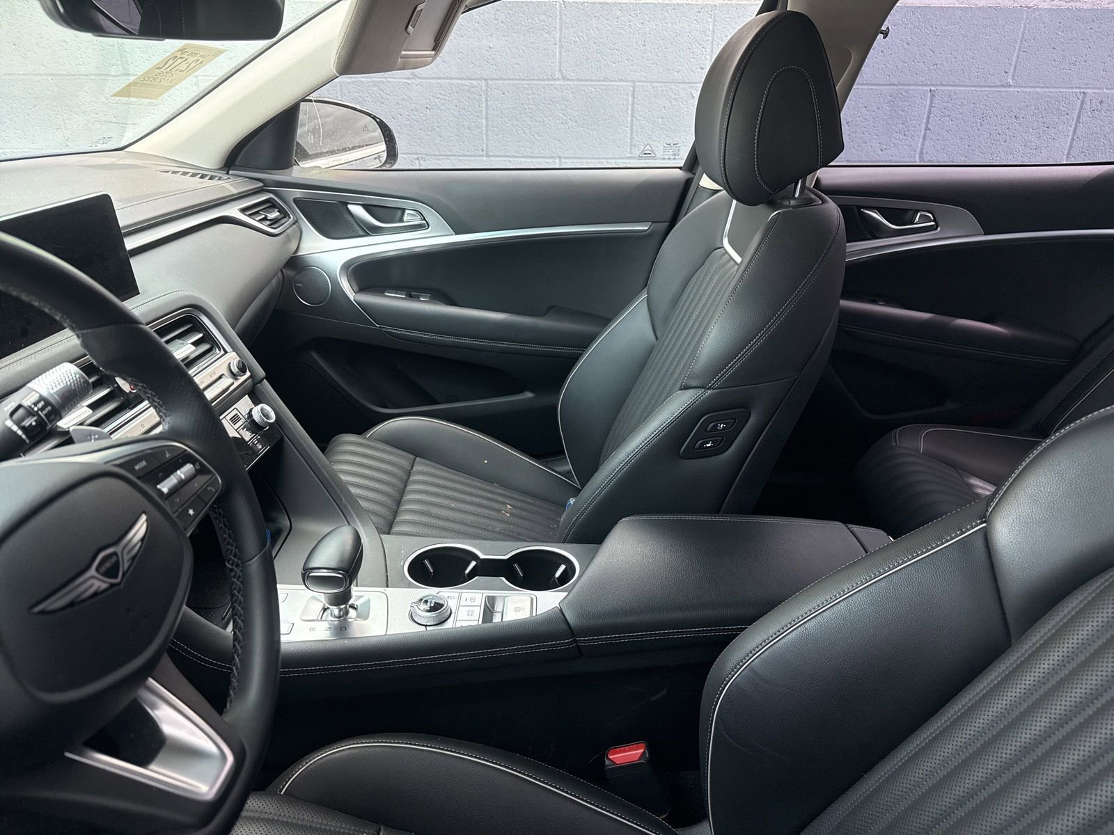 Used 2026 Genesis G70 2.5T Prestige image 3