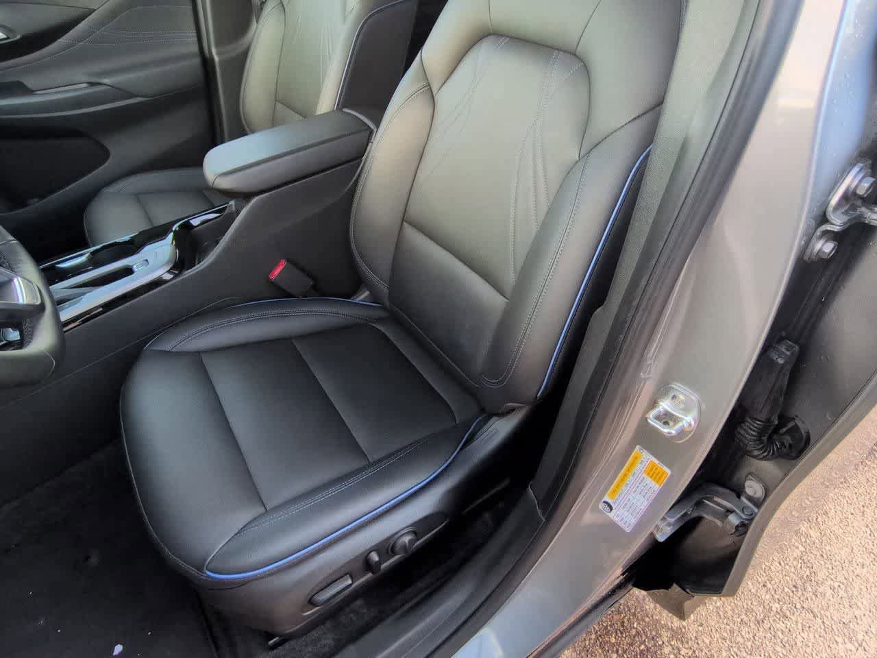 Used 2024 Buick Envista Sport Touring w/ Convenience I Package image 16
