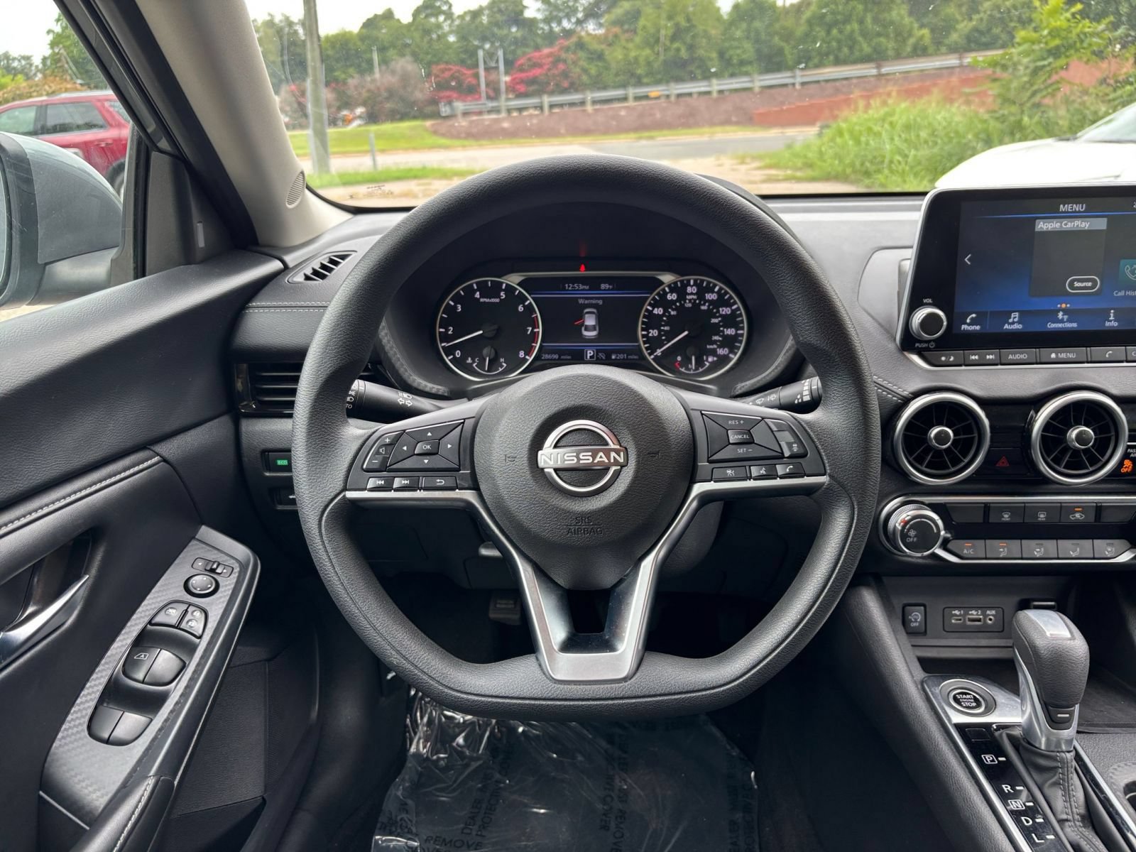 Used 2025 Nissan Sentra SV FWD image 31