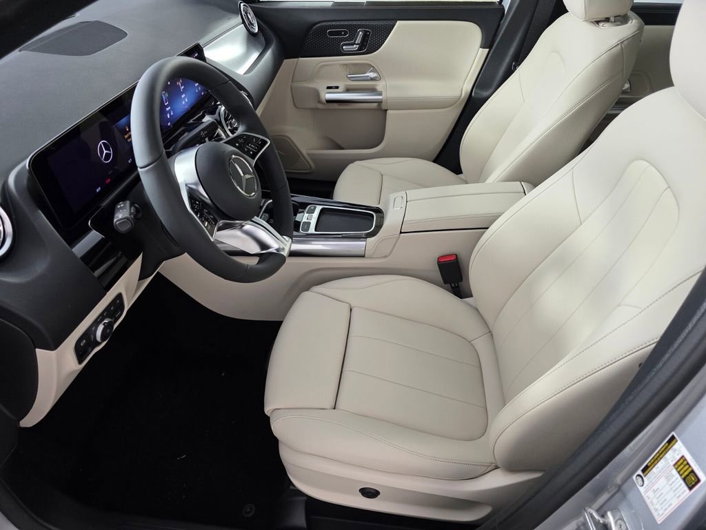 New 2026 Mercedes-Benz GLA 250 image 6