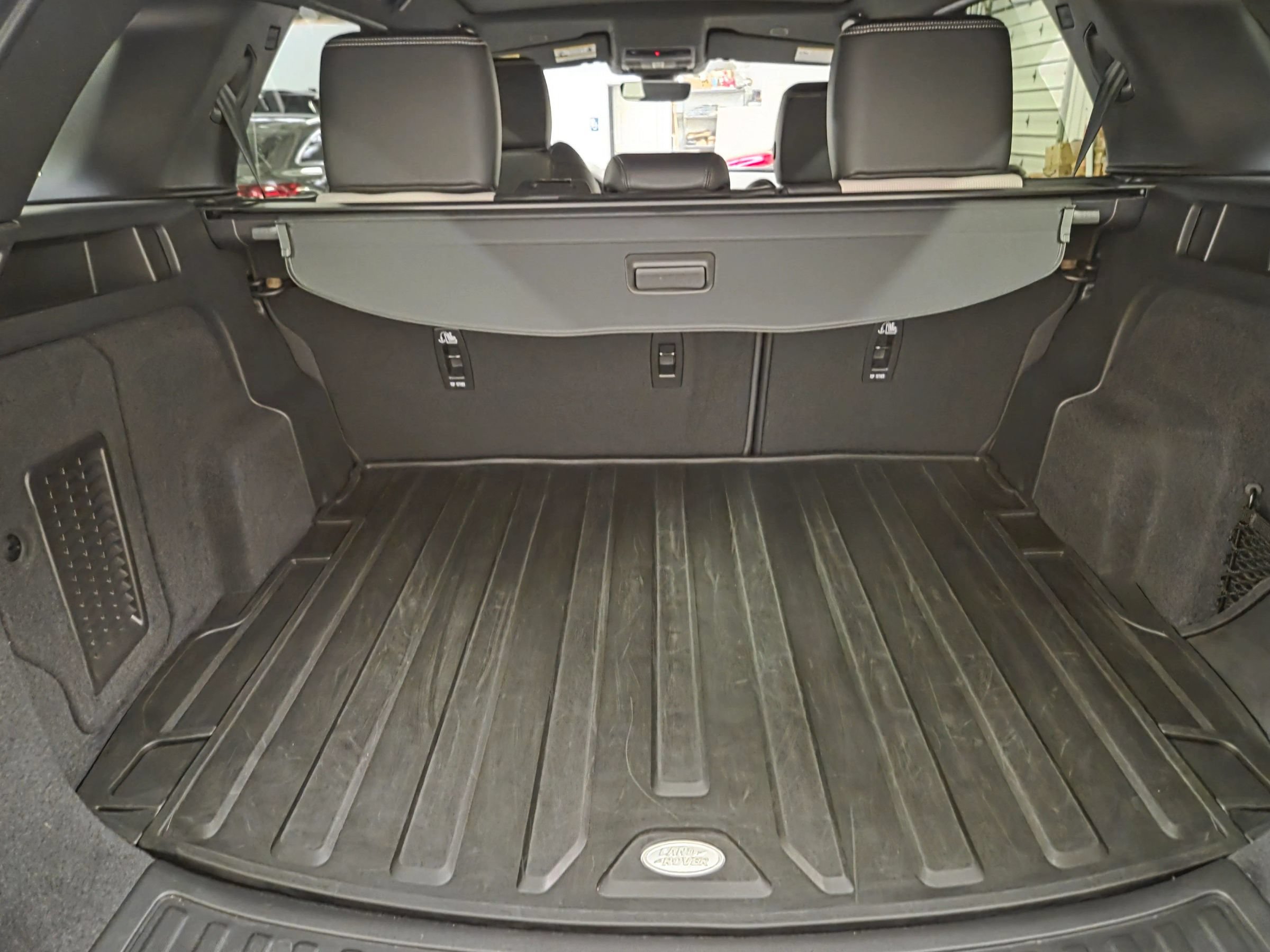 Used 2024 Land Rover Discovery Sport Dynamic SE AWD/4WD image 36