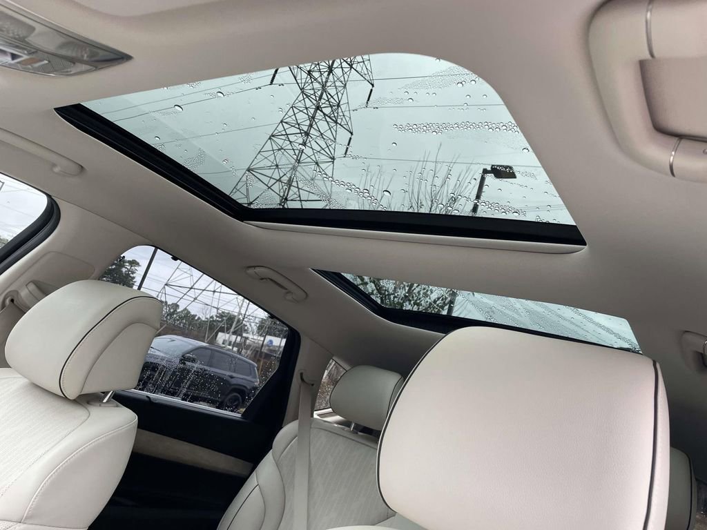 Used 2023 Genesis GV80 3.5T Advanced + w/ Cargo Package image 19