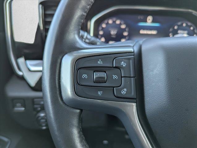 Used 2022 Chevrolet Silverado 1500 LT AWD/4WD image 11