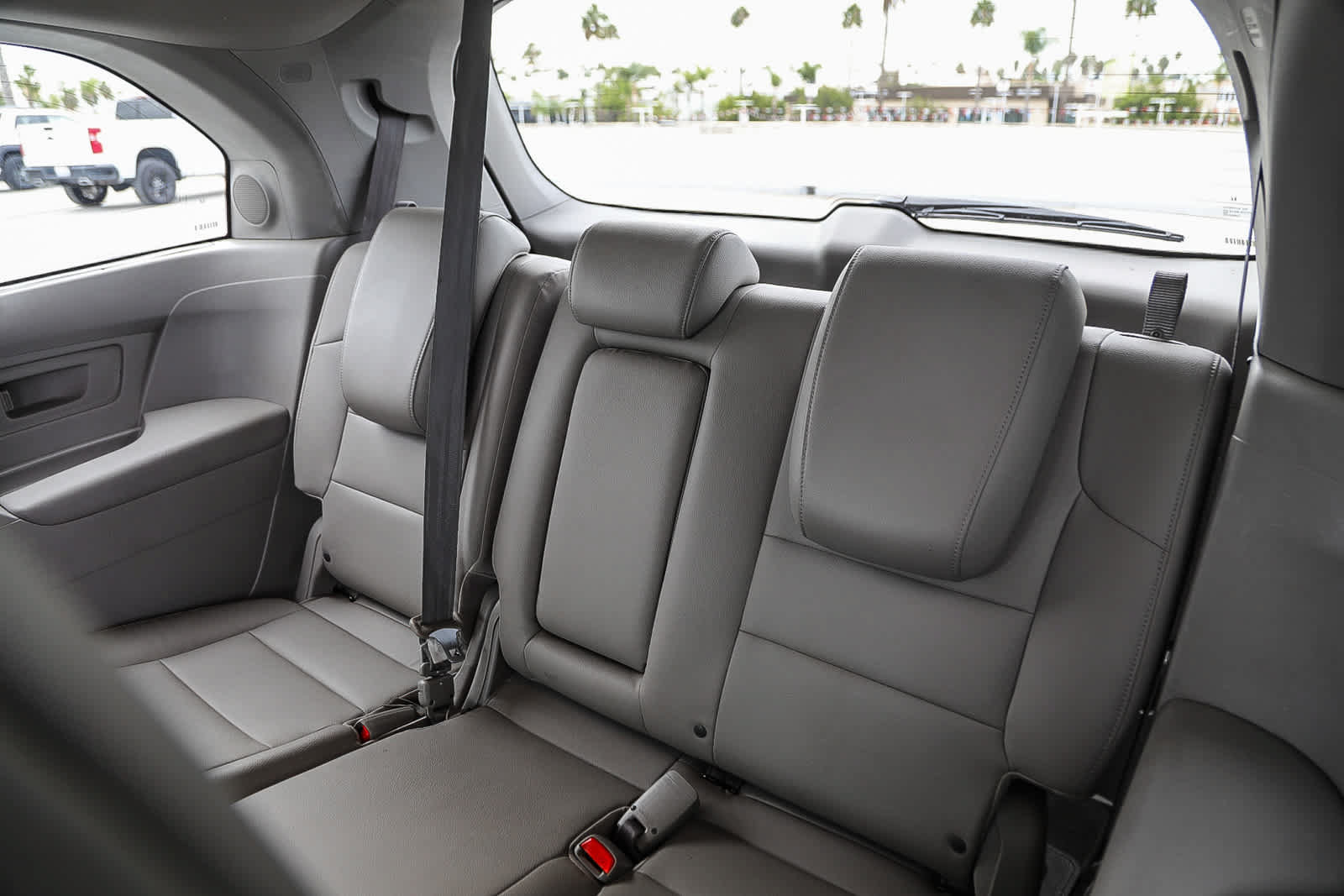 Used 2016 Honda Odyssey Touring Elite image 19