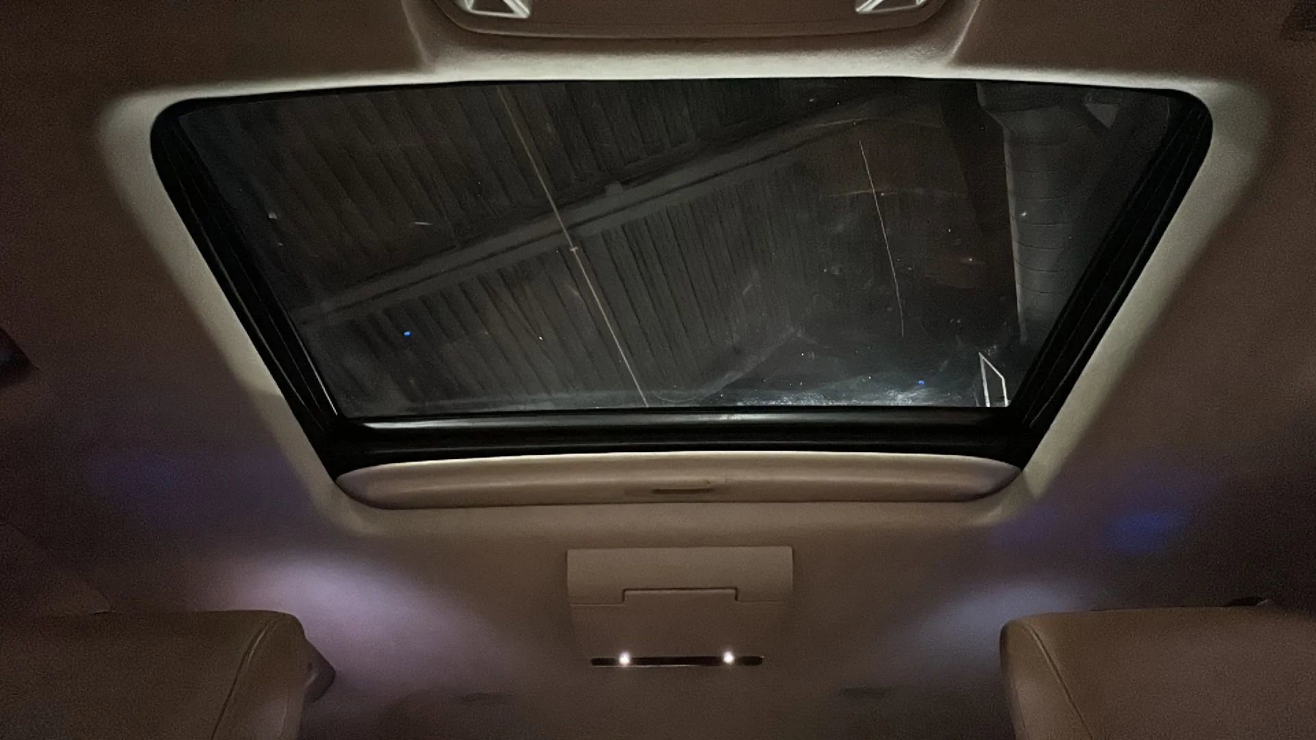 Used 2016 Cadillac Escalade Platinum image 37