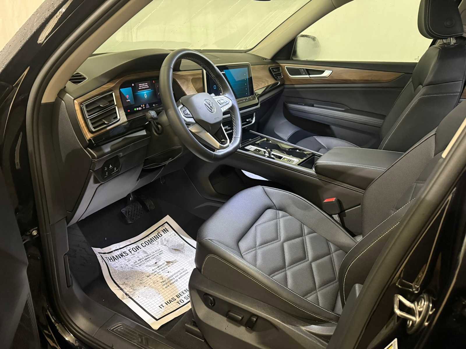 Certified 2025 Volkswagen Atlas SE image 19