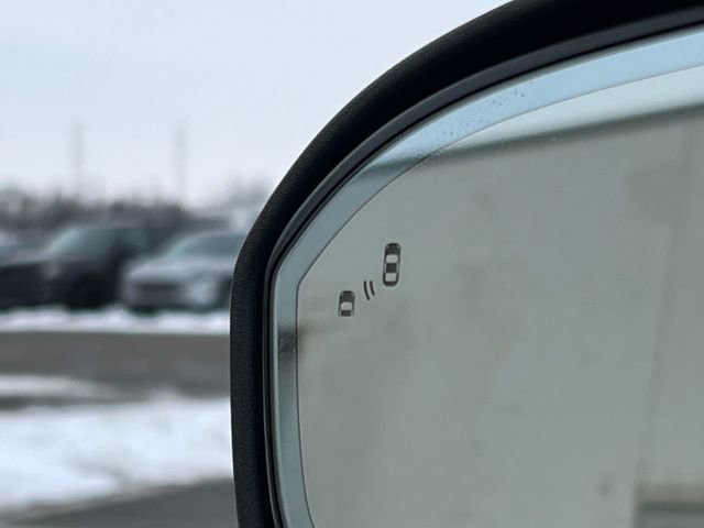 Used 2020 Ford Fusion SEL image 39