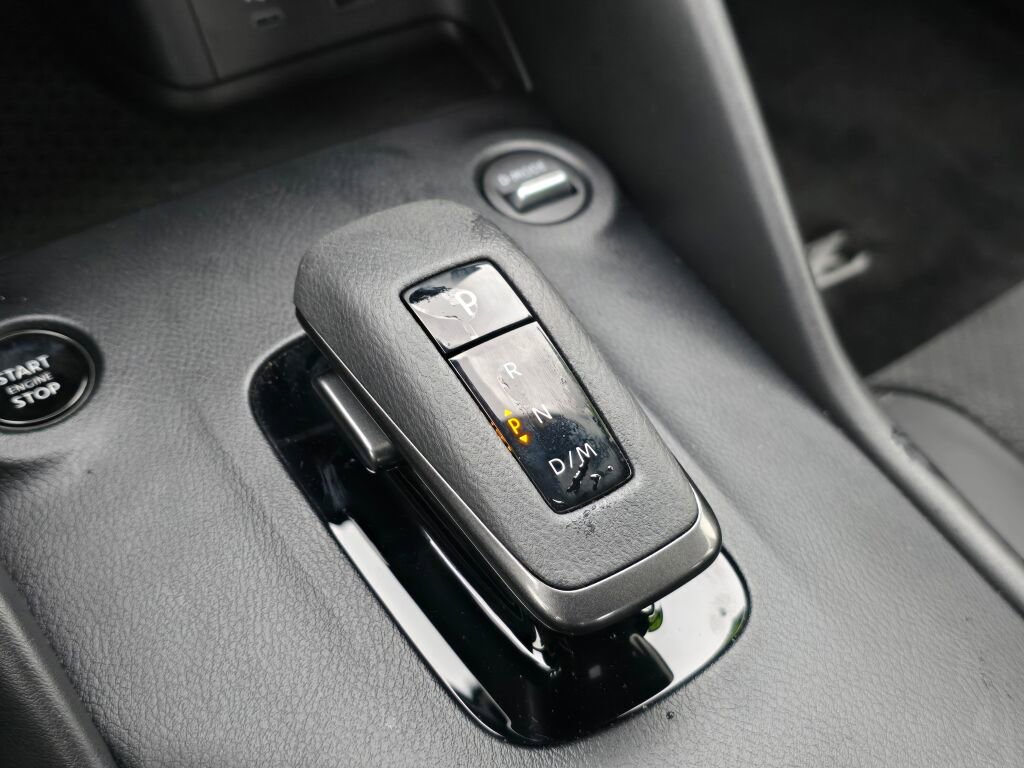 Used 2024 Nissan Z Performance w/ Floor Mat Package image 28