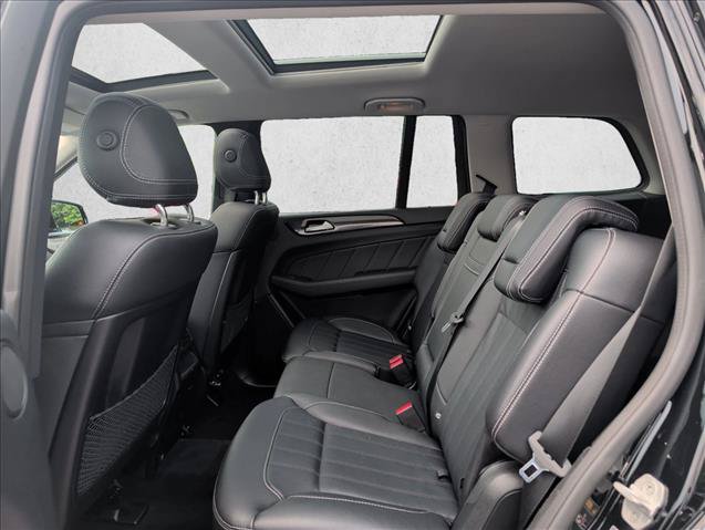 Used 2015 Mercedes-Benz GL 320 BlueTEC 4MATIC image 16