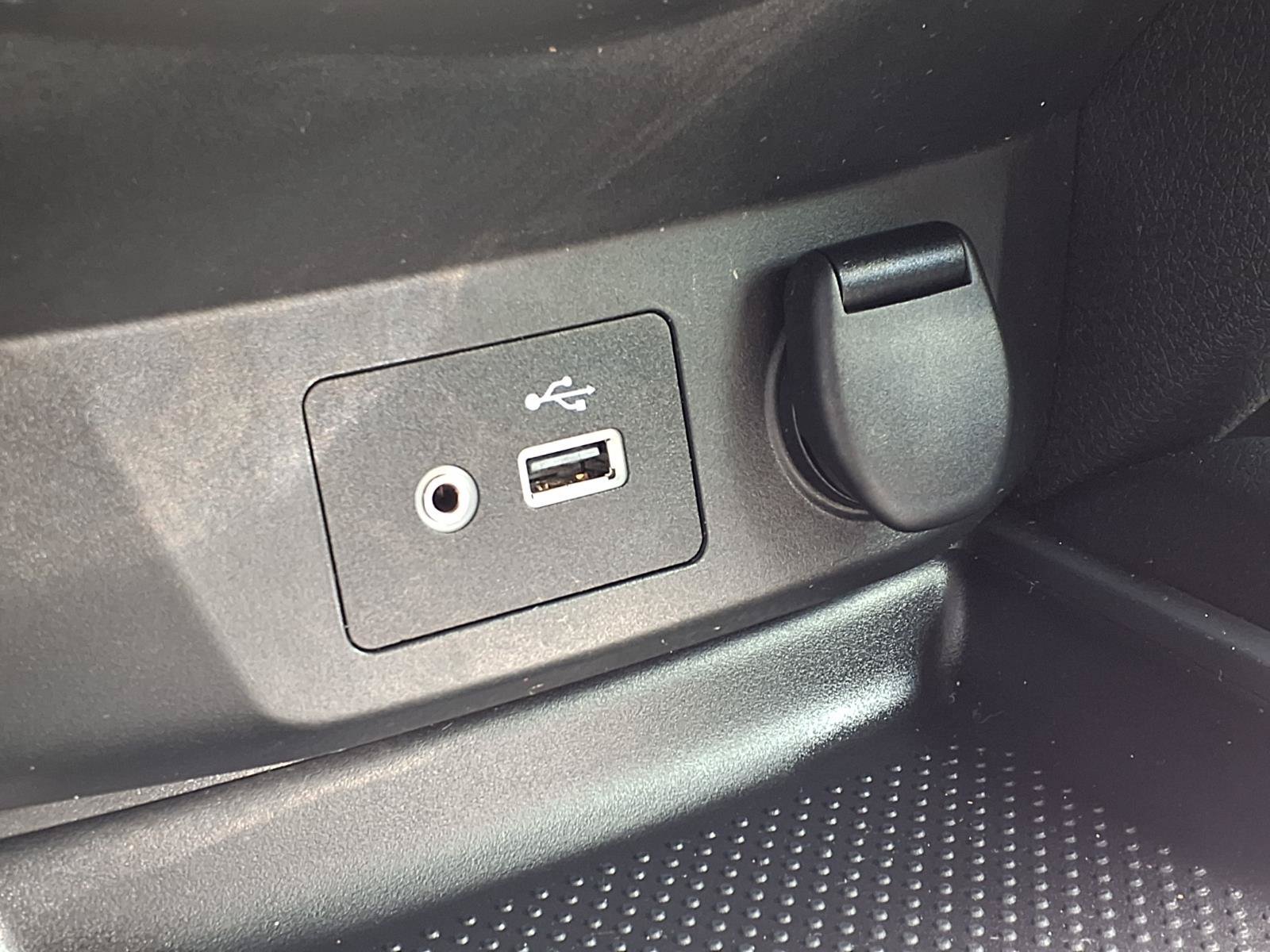 Used 2018 Nissan Rogue S FWD image 26