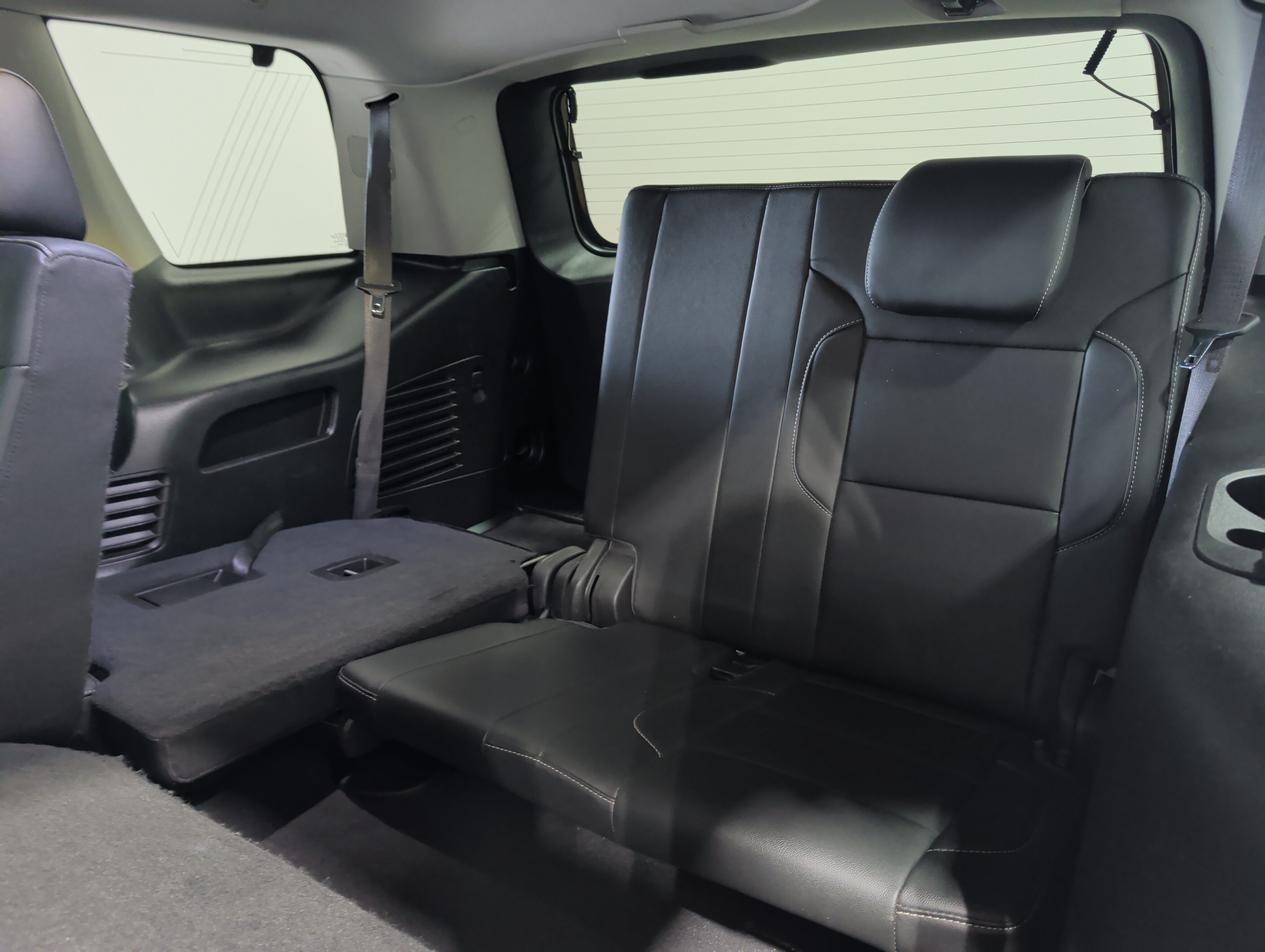 Used 2020 Chevrolet Tahoe LT AWD/4WD image 18