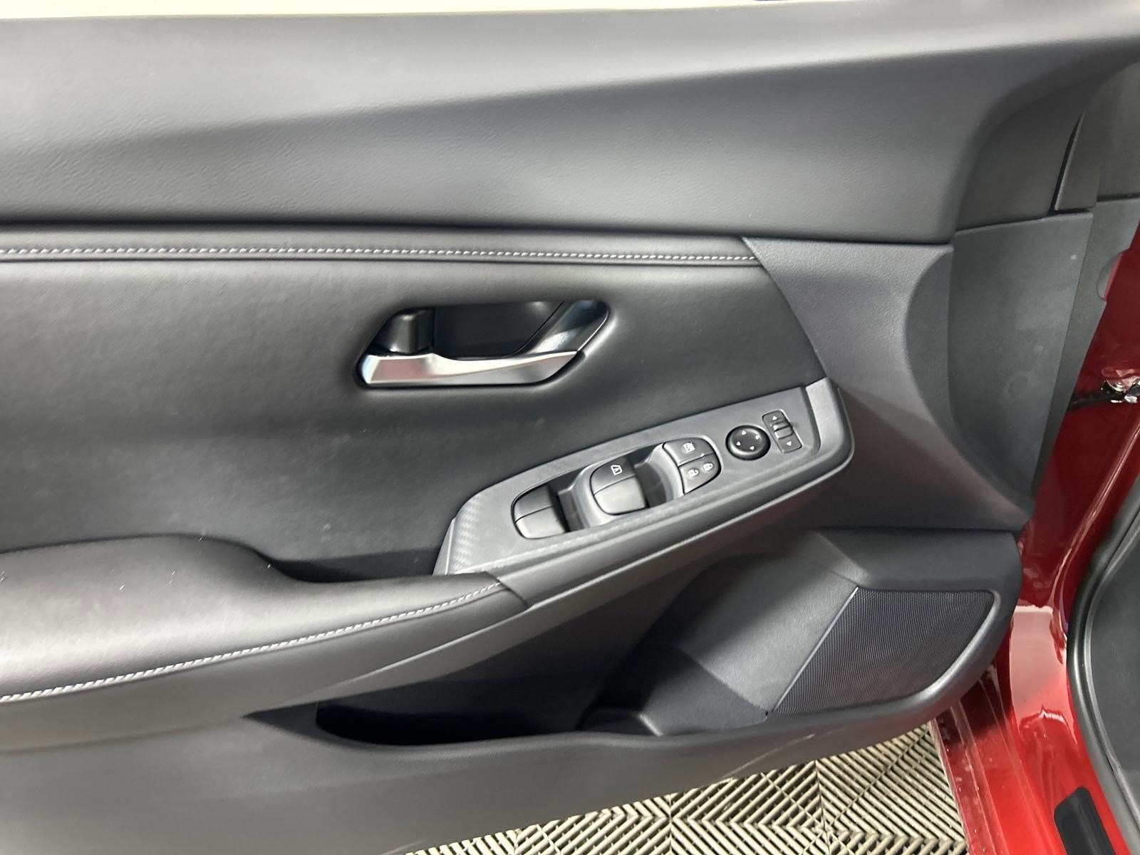 New 2025 Nissan Sentra SV w/ All-Weather Package FWD image 28