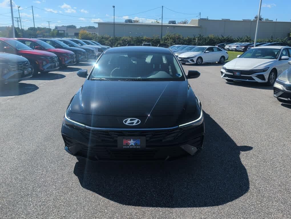 New 2026 Hyundai Elantra SE FWD image 13