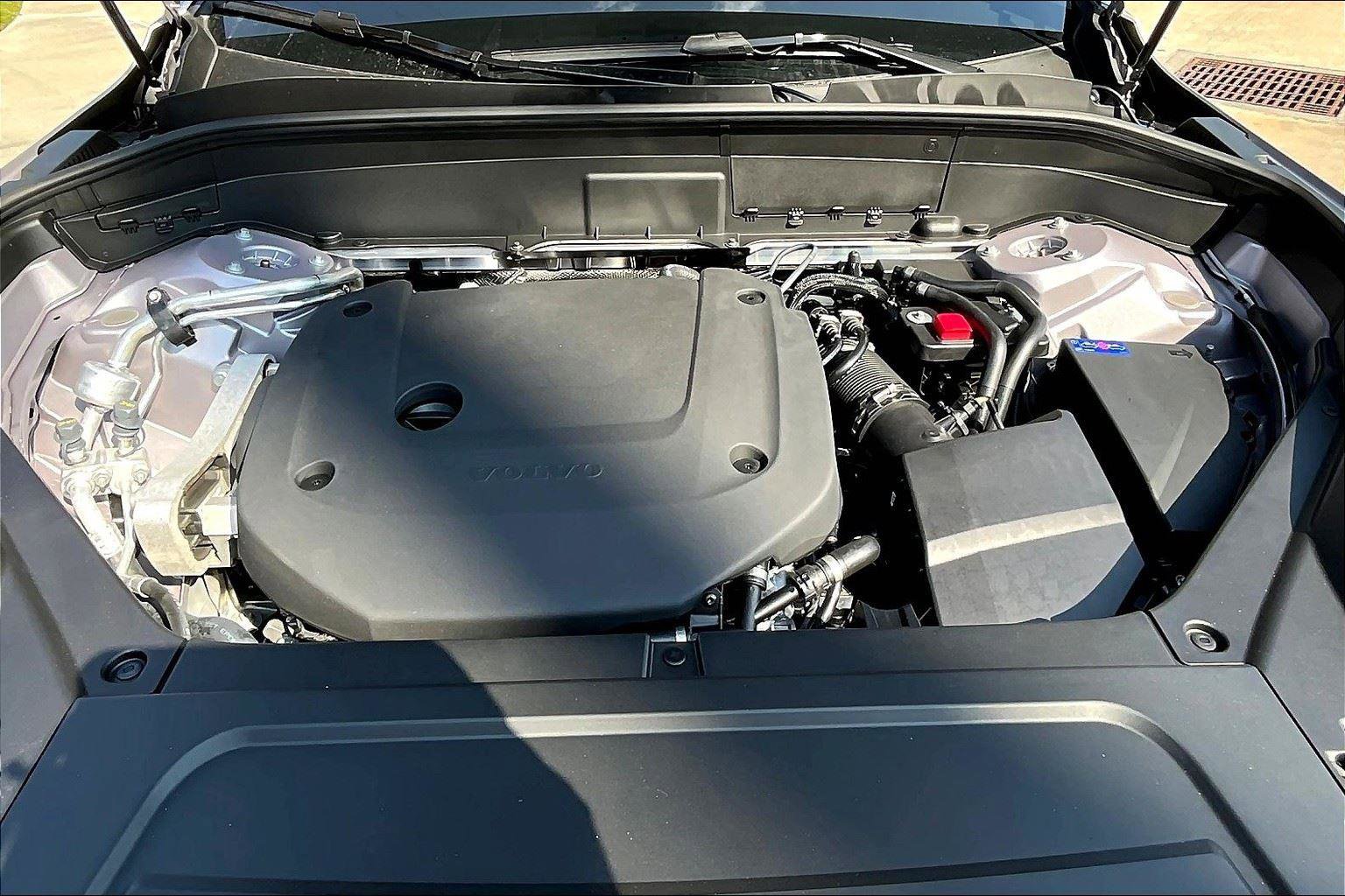 New 2026 Volvo XC90 B6 Ultra image 28