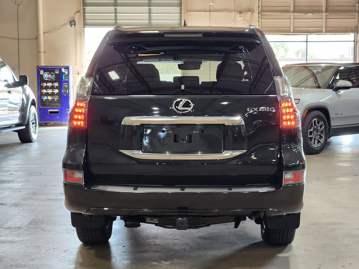 Used 2023 Lexus GX 460 Premium w/ Premium Package AWD/4WD image 10