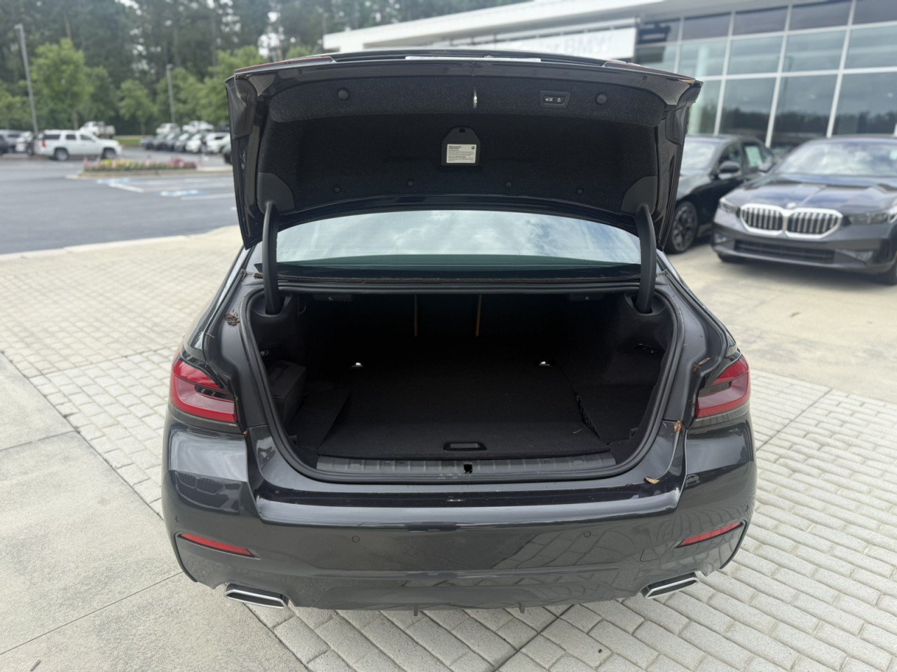 Certified 2023 BMW 530e w/ Executive Package RWD image 19