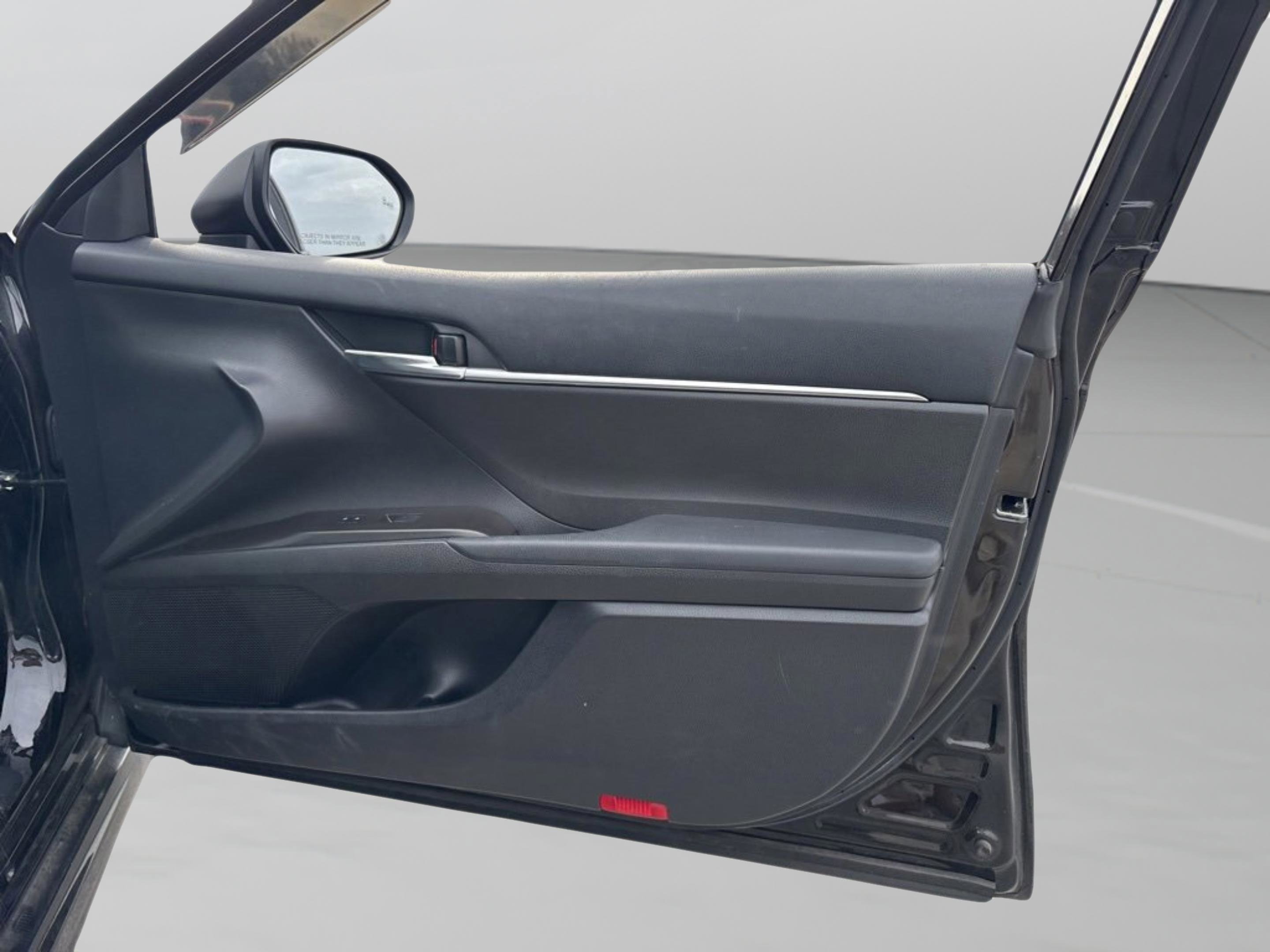 Certified 2023 Toyota Camry SE image 37