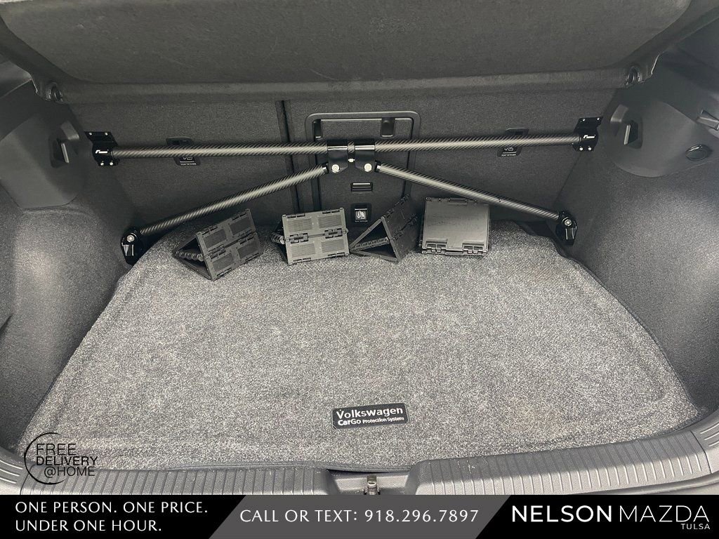 Used 2023 Volkswagen GTI SE image 43