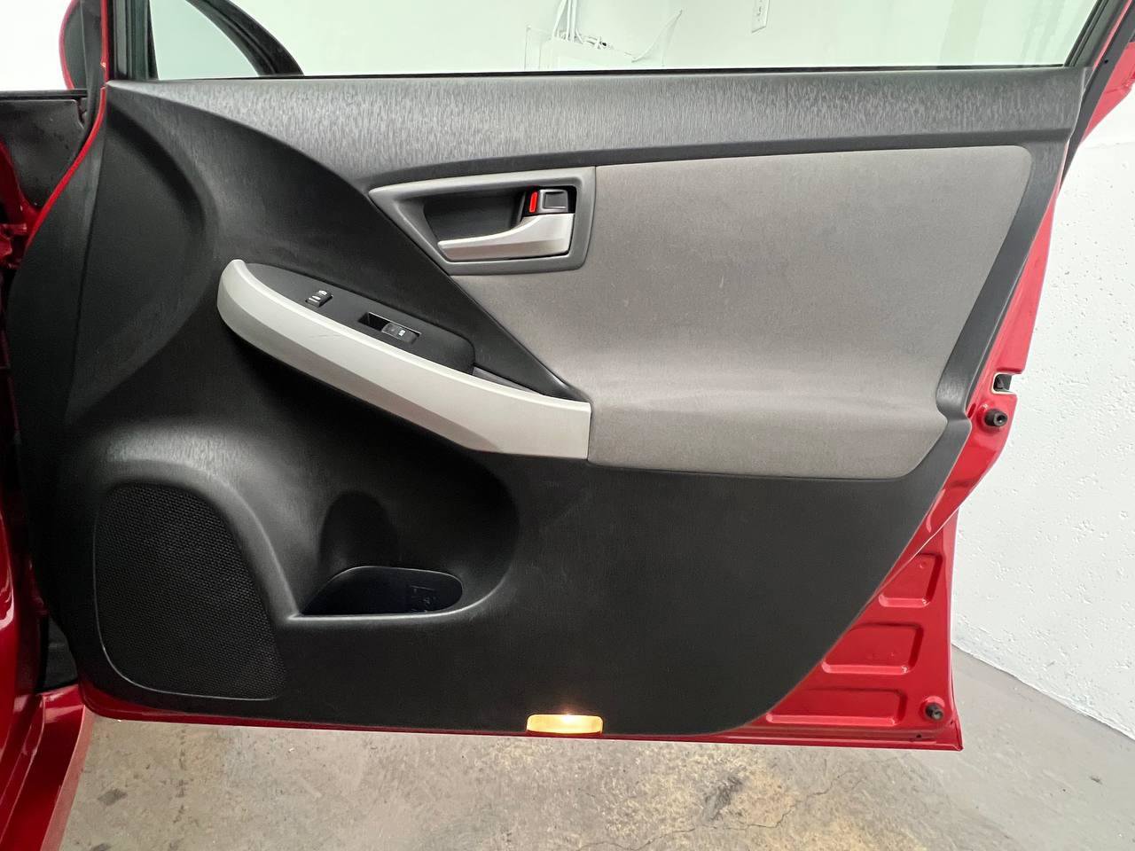 Used 2012 Toyota Prius Three FWD image 11