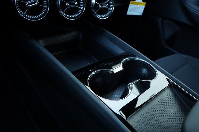 New 2025 Chevrolet Equinox EV LT image 20