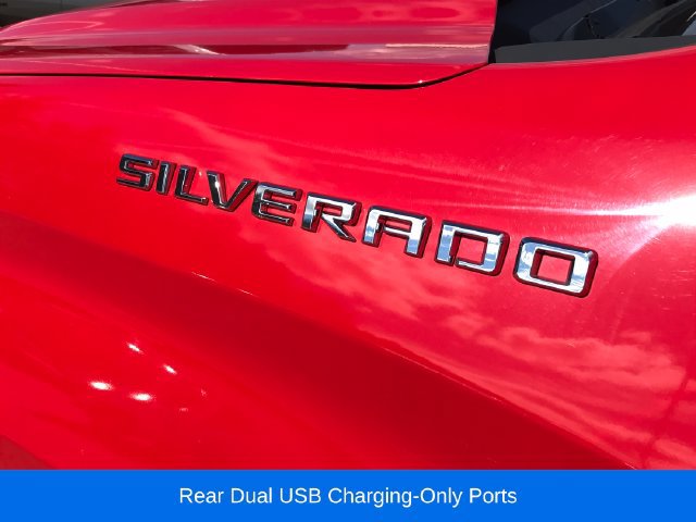 Used 2021 Chevrolet Silverado 1500 LT w/ Convenience Package II AWD/4WD image 8