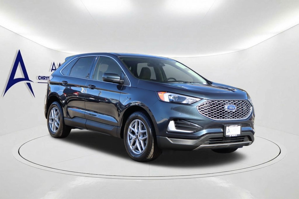 Used 2024 Ford Edge SEL AWD/4WD image 3