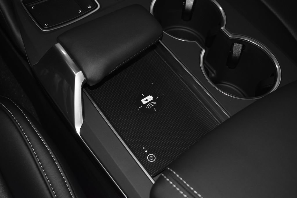 Used 2024 Acura MDX SH-AWD w/ Technology Package image 22