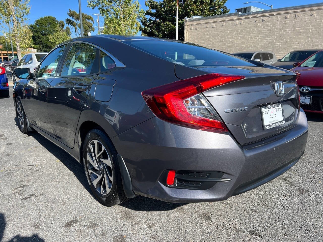 Used 2016 Honda Civic EX image 3