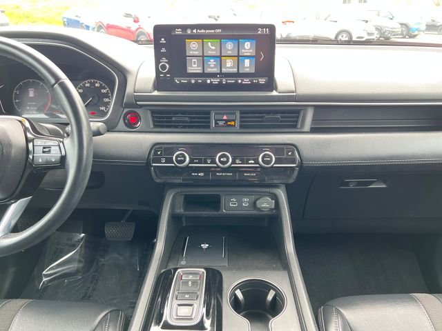 Used 2025 Honda Pilot EX-L image 24