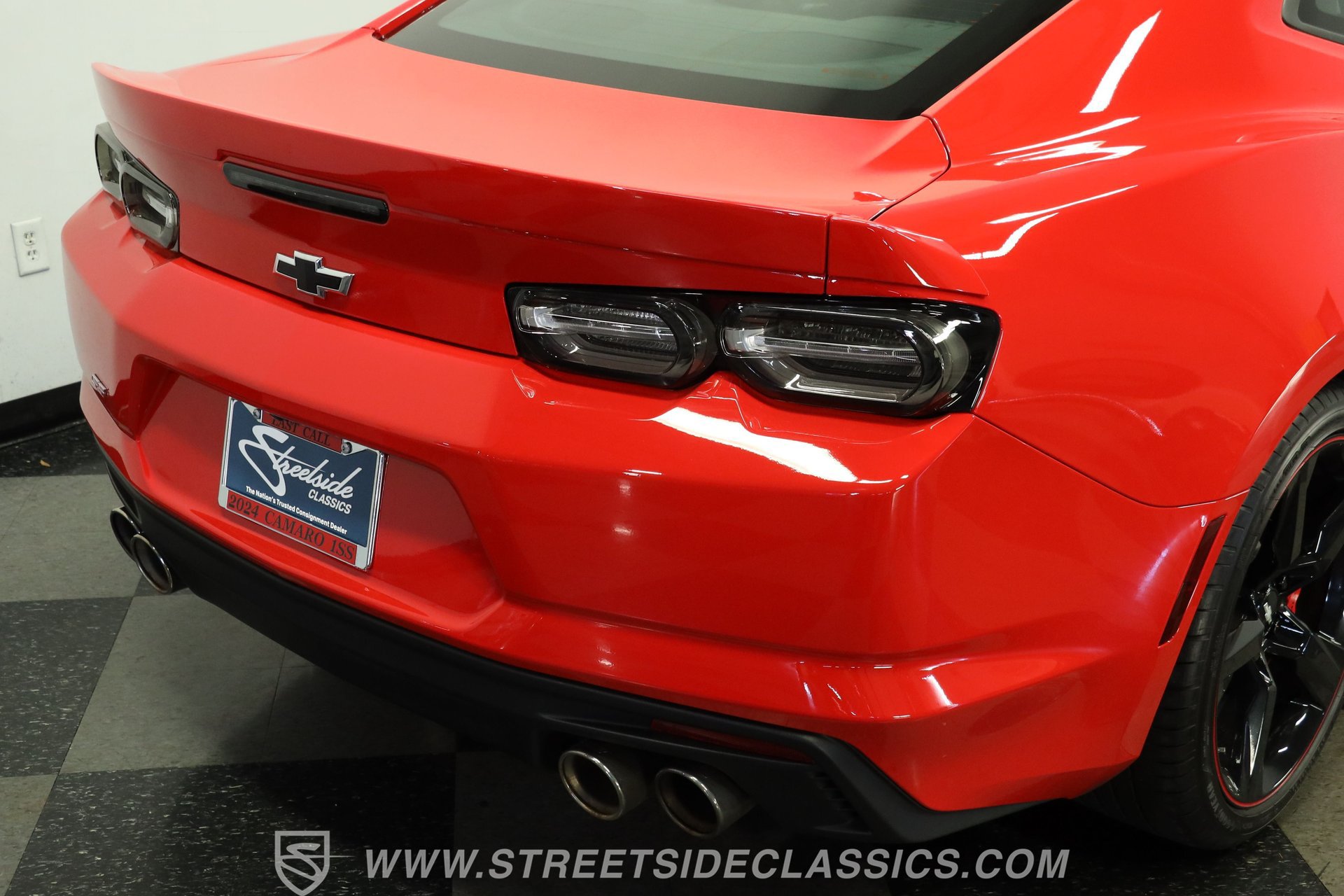 Used 2024 Chevrolet Camaro SS RWD image 25