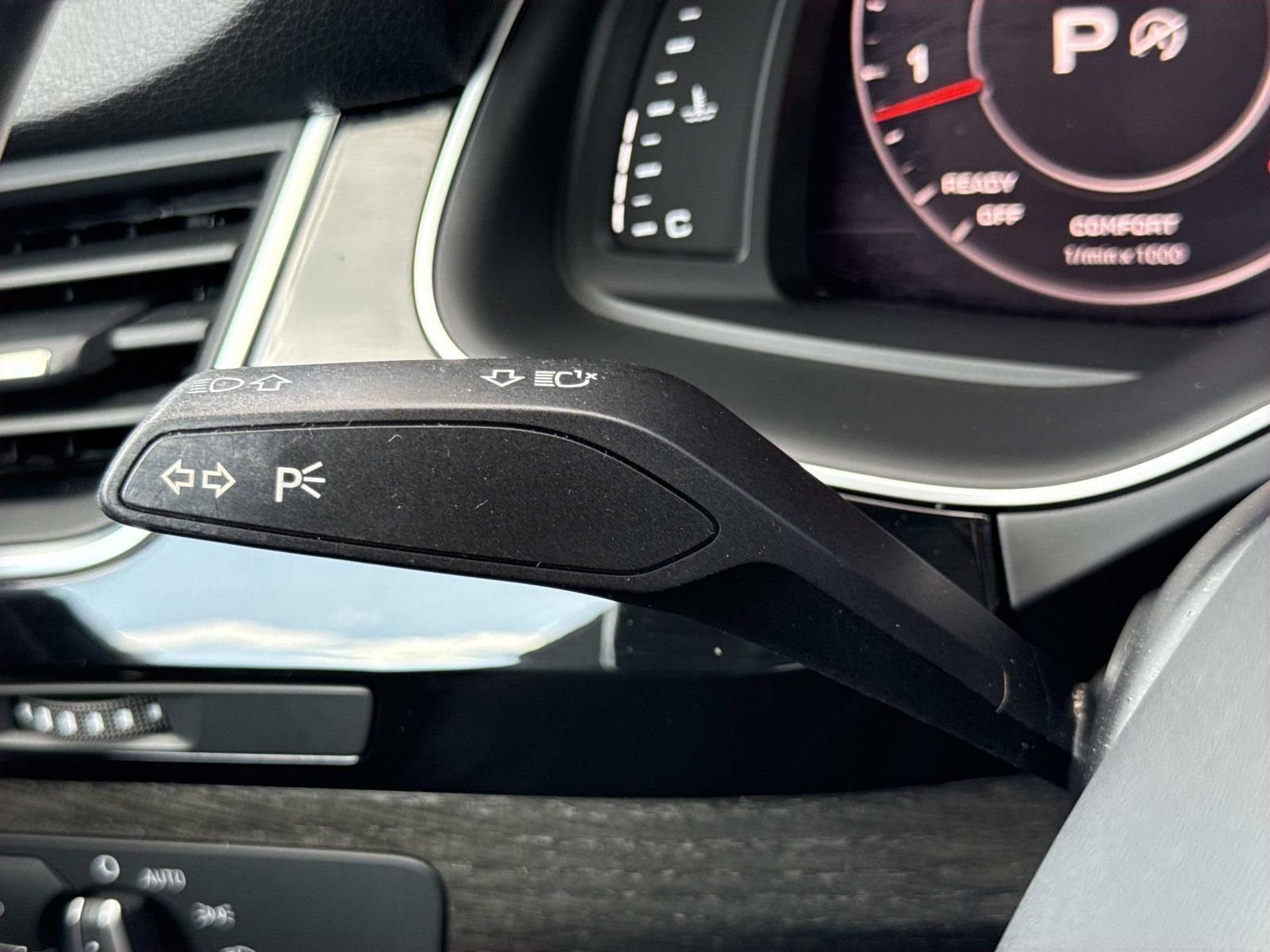 Used 2019 Audi Q7 3.0T Premium Plus image 16